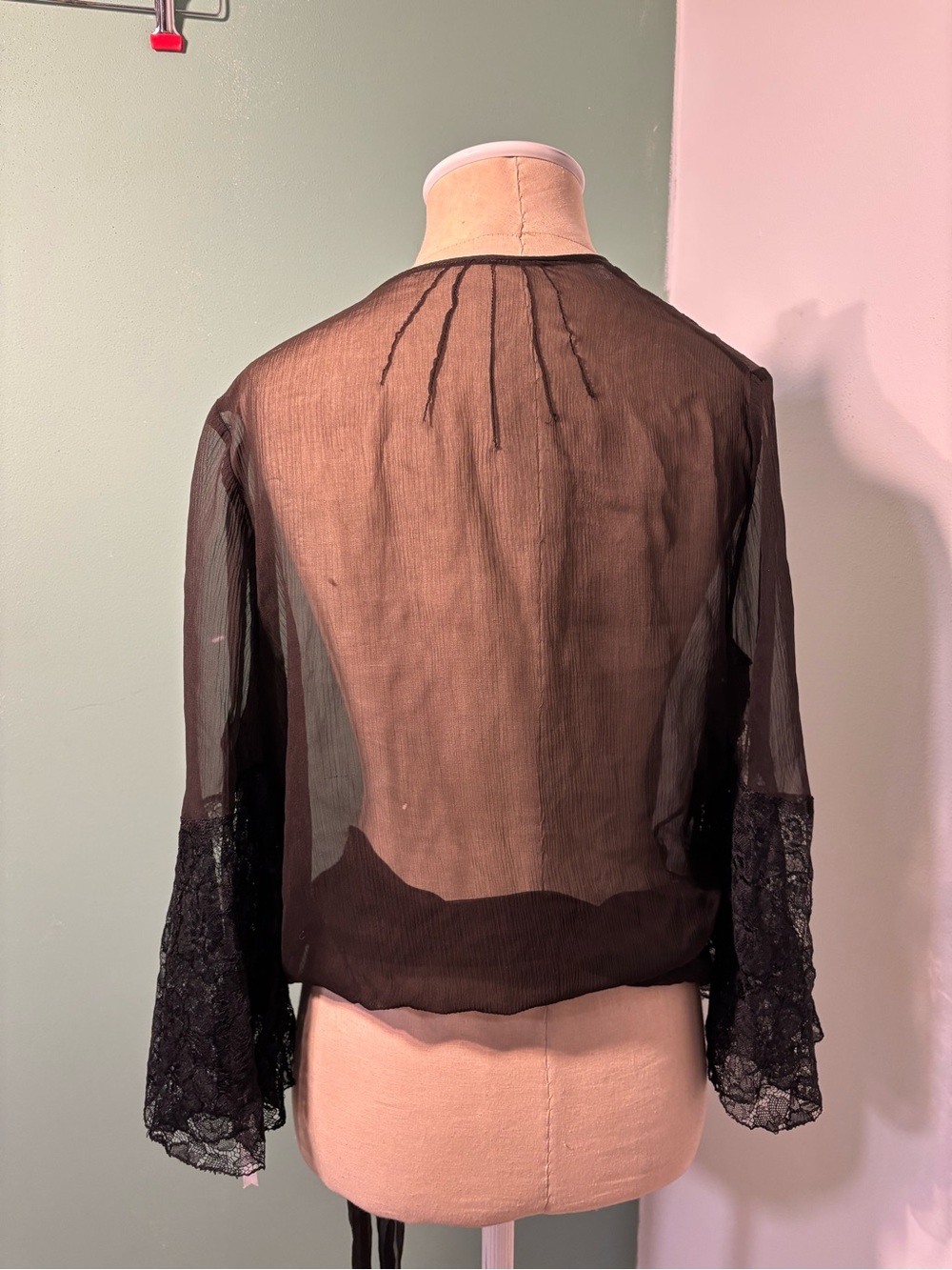 Vintage 1920’s Sheer Black Silk Tie-Front Women's Jacket Angel Sleeves - Picture 5 of 6